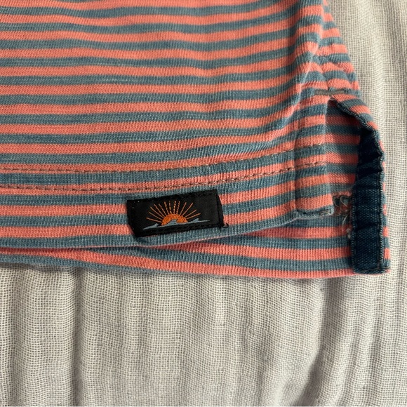 Faherty Men’s Organic Cotton Salmon and Blue Striped Polo Shirt Sz XL Like New - Picture 6 of 7